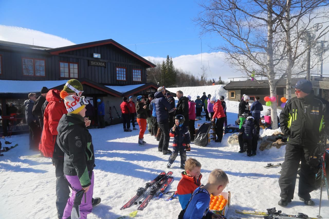 Hotel Gomobu Fjellstue à Ron Extérieur photo